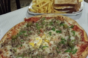 PIZZERIA BOLAÑOS